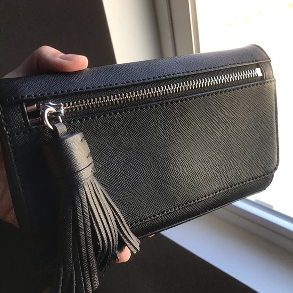 Rebecca Minkoff black crossbody - Picture 1 of 2